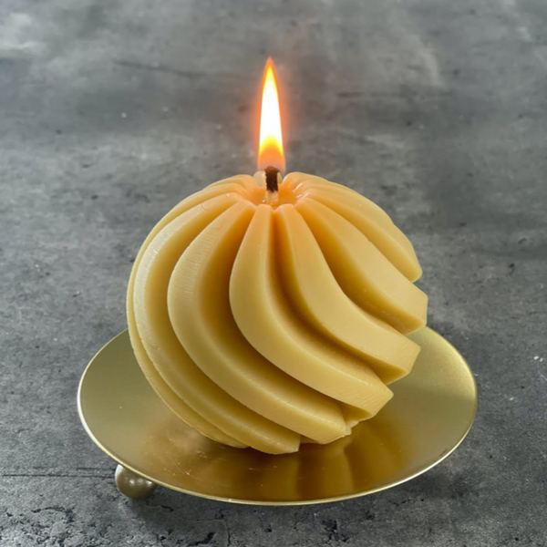 Beeswax Candle - Léon